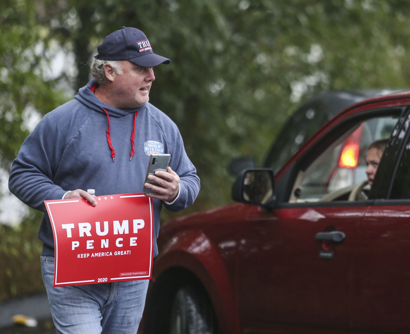 091220-qc-nws-trump-27.JPG